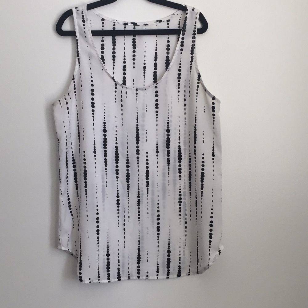 Small Sleeveless Blouse